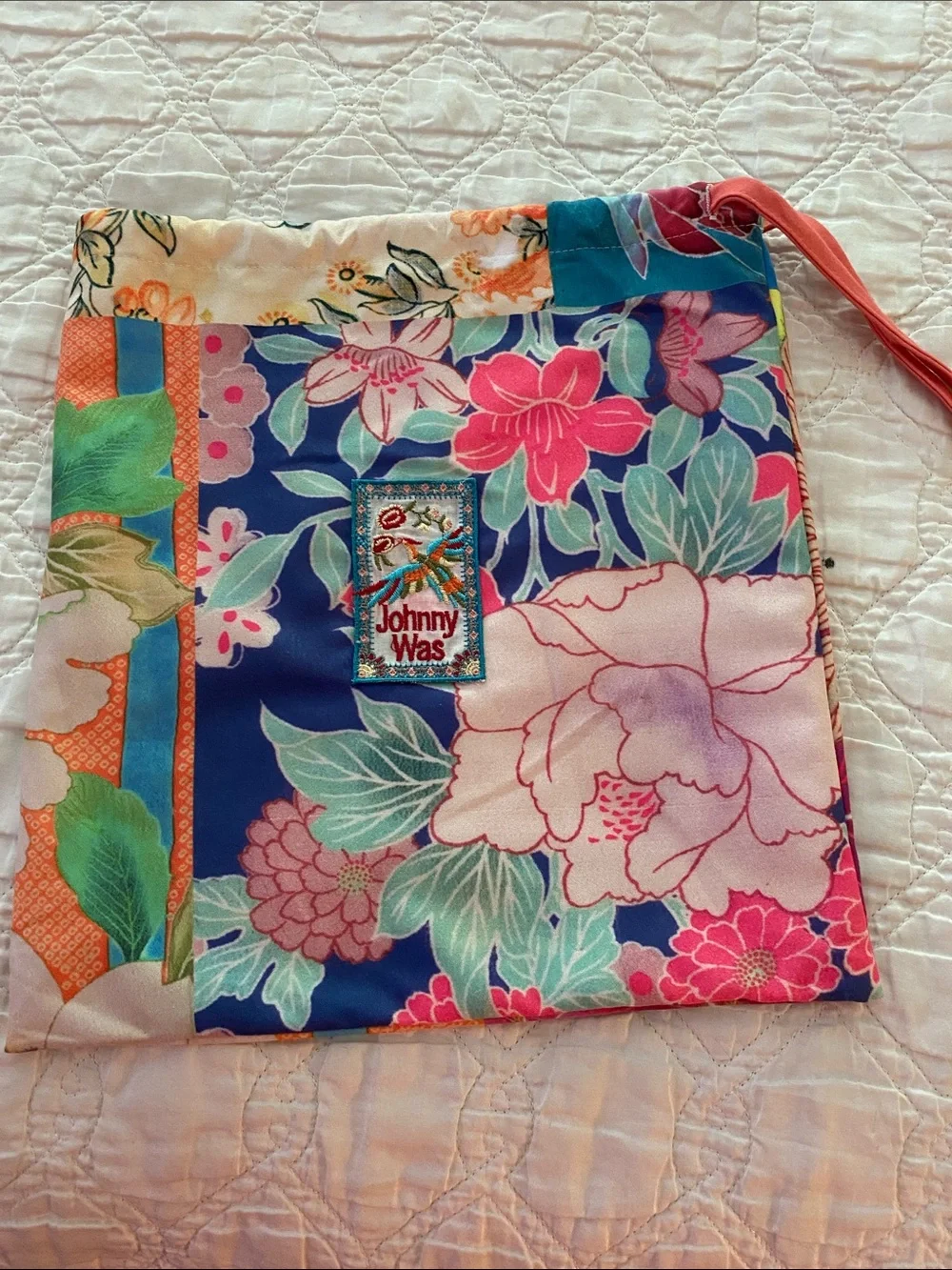Johnny Was “Grace Bright Beach Blanket” Reversible, Colorful Florals 65x70 NIB